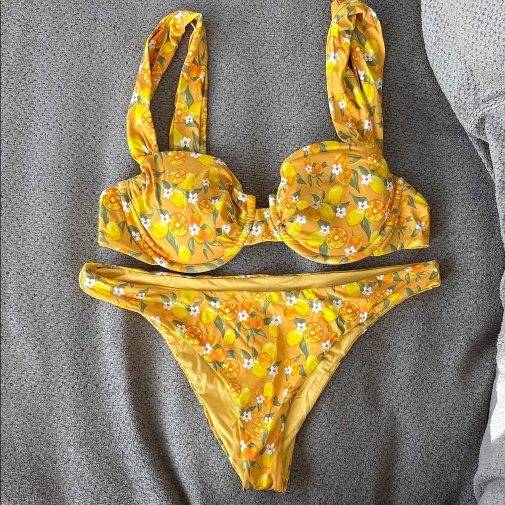 Dippin’ Daisy’s Bikini Set